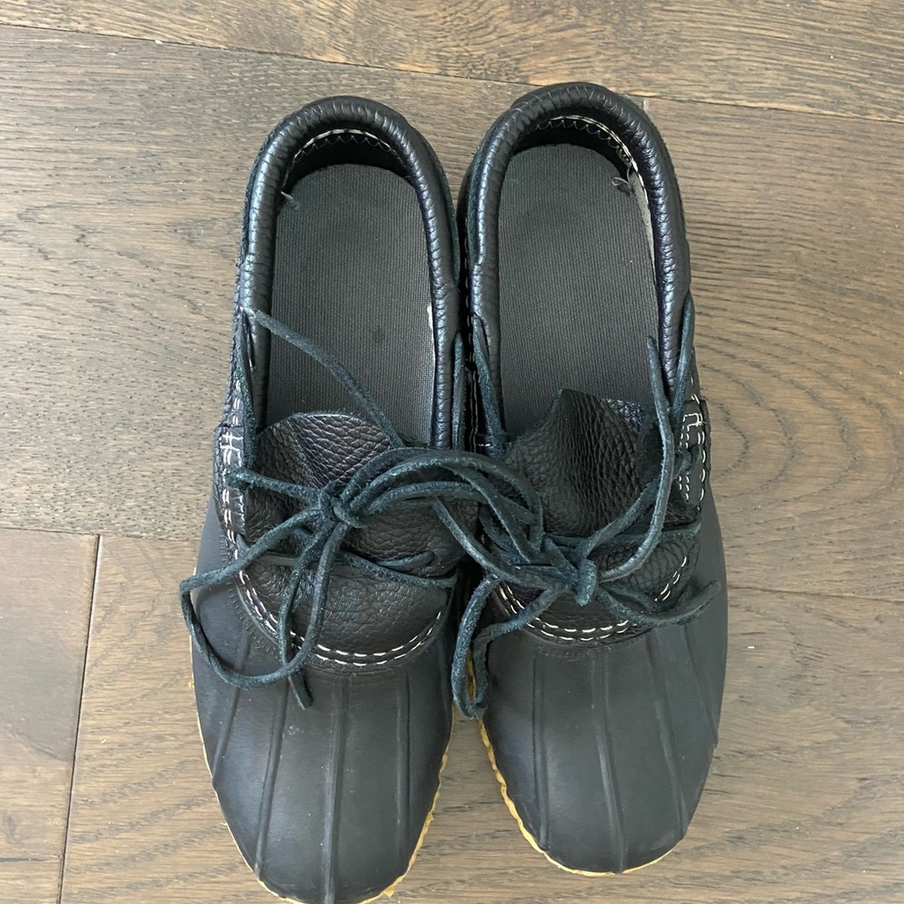 L.L. Bean Boots, Rubber Mocs Black Duck-Style Lace-Up Rain Shoes Size 7 - Picture 5 of 8